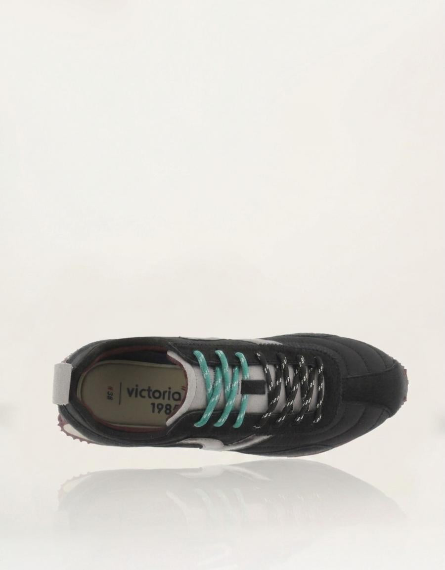 ZAPATILLAS VICTORIA 8812103 ROOT NEGRO en color Negro