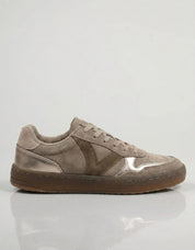 ZAPATILLAS VICTORIA 1187104 DUNA BAREFOOT BEIGE en color Beige