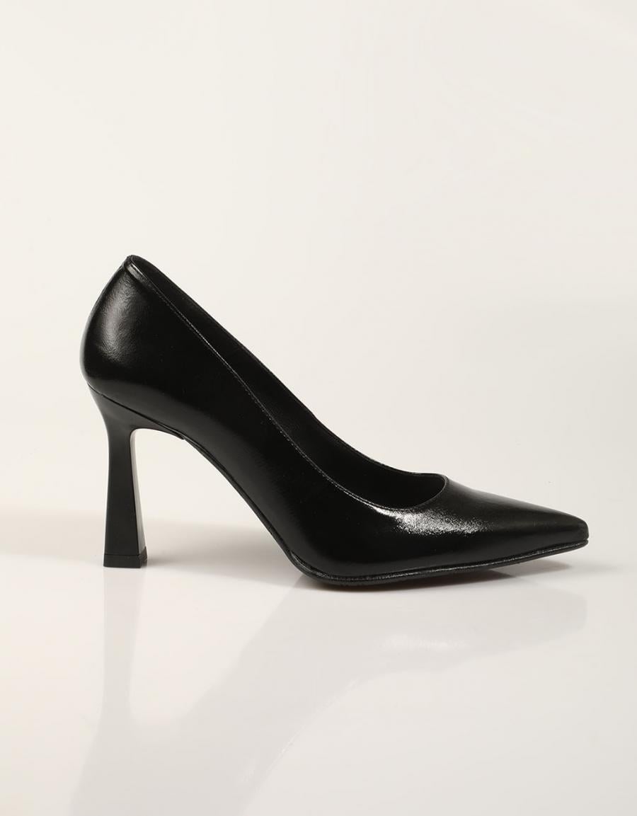 ZAPATOS VESTIR REBECCA HOPE SALON KROKANTE NEGRO en color Negro