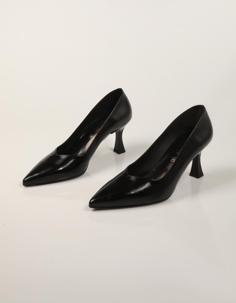 ZAPATOS VESTIR REBECCA HOPE SALON KROKANTE NEGRO en color Negro