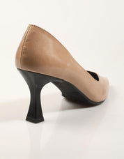 ZAPATOS VESTIR REBECCA HOPE SALON KROKANTE FANGO en color Taupe