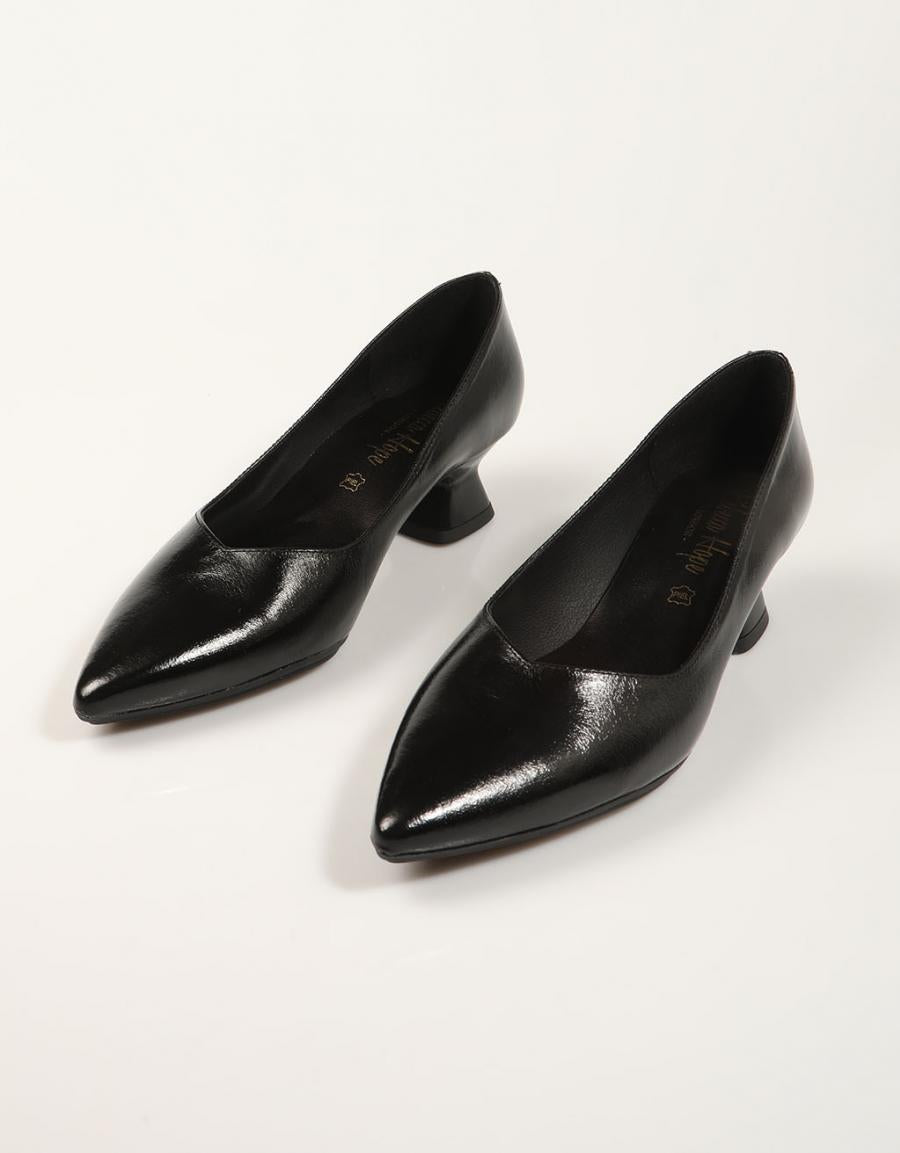 ZAPATOS VESTIR REBECCA HOPE SALON KROKANTE NEGRO en color Negro