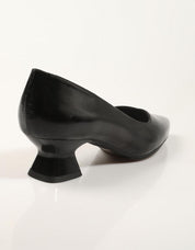 ZAPATOS VESTIR REBECCA HOPE SALON KROKANTE NEGRO en color Negro