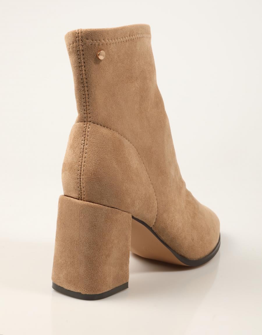 BOTINES CARMINA HILTON BOTIN SUEDE SAND en color Beige