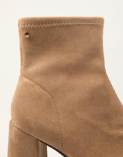 BOTINES CARMINA HILTON BOTIN SUEDE SAND en color Beige