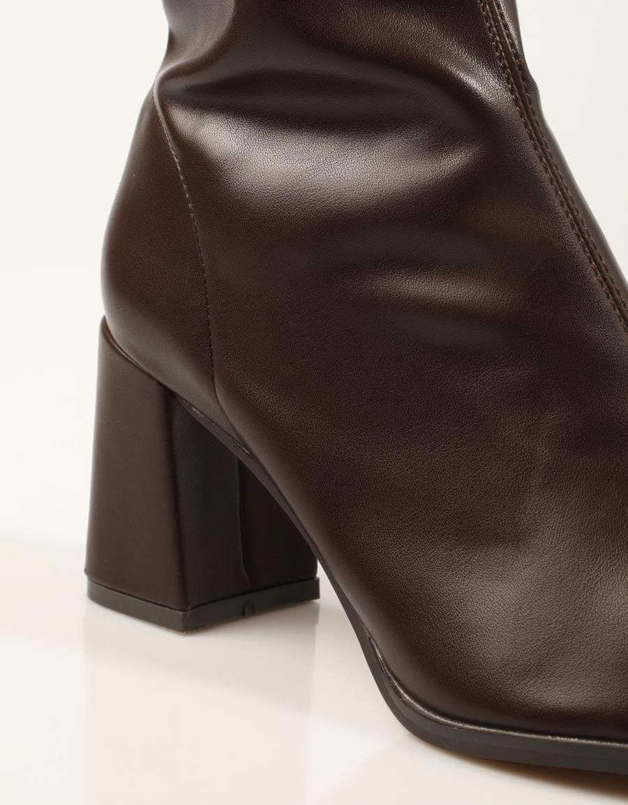 BOTAS CARMINA HILTON BOTA ELASTICA BROWN en color Marron