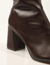 BOTAS CARMINA HILTON BOTA ELASTICA BROWN en color Marron