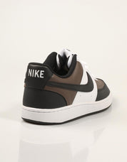 ZAPATILLAS NIKE COURT VISION BROWN IV4794 en color Marron