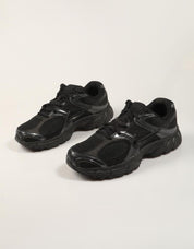 ZAPATILLAS NIKE V5 RNR BLACK 20125228 en color Negro