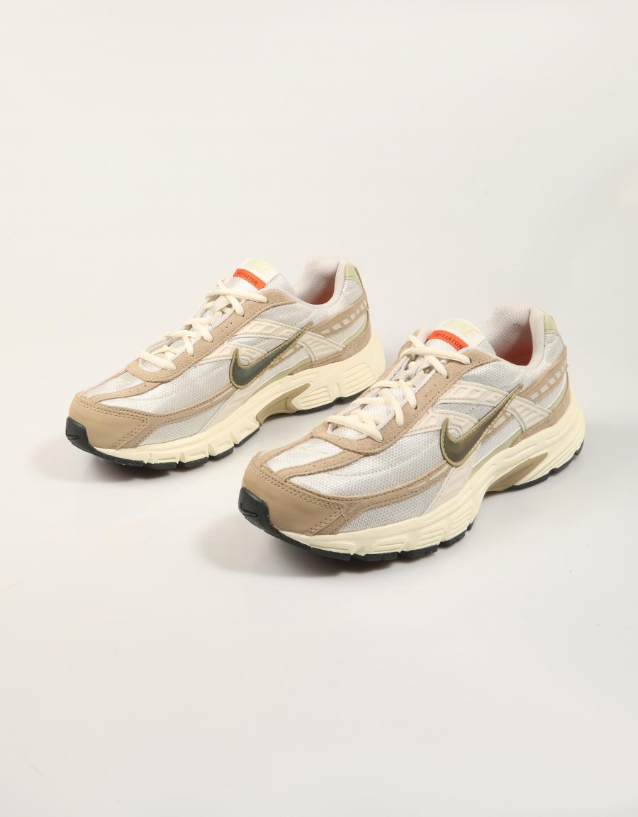 ZAPATILLAS NIKE INITIATOR LIGHT BONE HJ7683 en color Beige