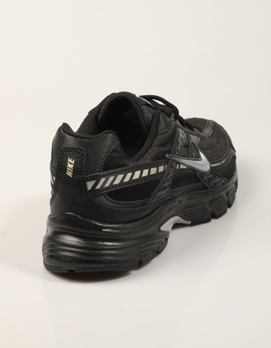 ZAPATILLAS NIKE INITIATOR BLACK IB4595 en color Negro