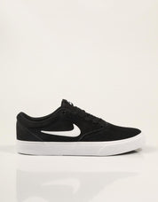 ZAPATILLAS NIKE CHARGE SUEDE BLACK IB2750 en color Negro