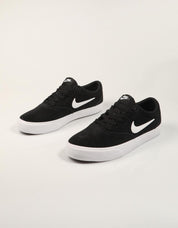 ZAPATILLAS NIKE CHARGE SUEDE BLACK IB2750 en color Negro