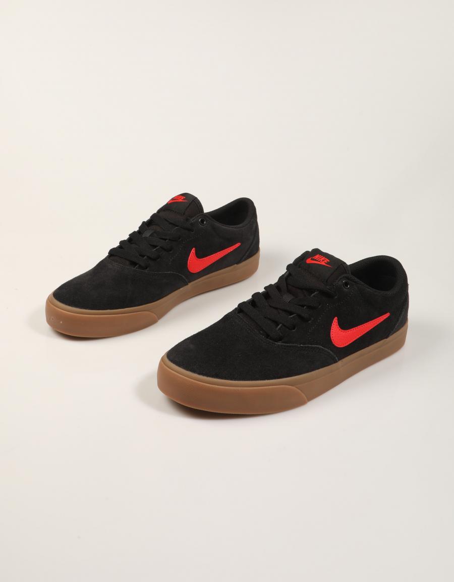 ZAPATILLAS NIKE CHARGE SUEDE BLACK IB2750 en color Negro