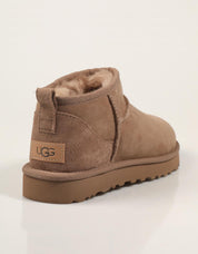 BOTINES UGG ULTRA MINI CARIBOIU 1116109 en color Taupe
