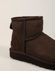 BOTINES UGG MINI II DUSTED COCOA 1016222 en color Marron
