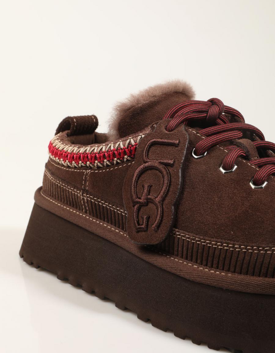 ZUECOS UGG HERITAGE LACE BURNT CEDAR 1180361 en color Marron