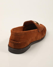 MOCASINES REBECCA HOPE MOCASIN CHAPA COGNAC en color Cuero