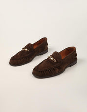 MOCASINES REBECCA HOPE MOCASIN CHAPA BITTER-BROWN en color Marron