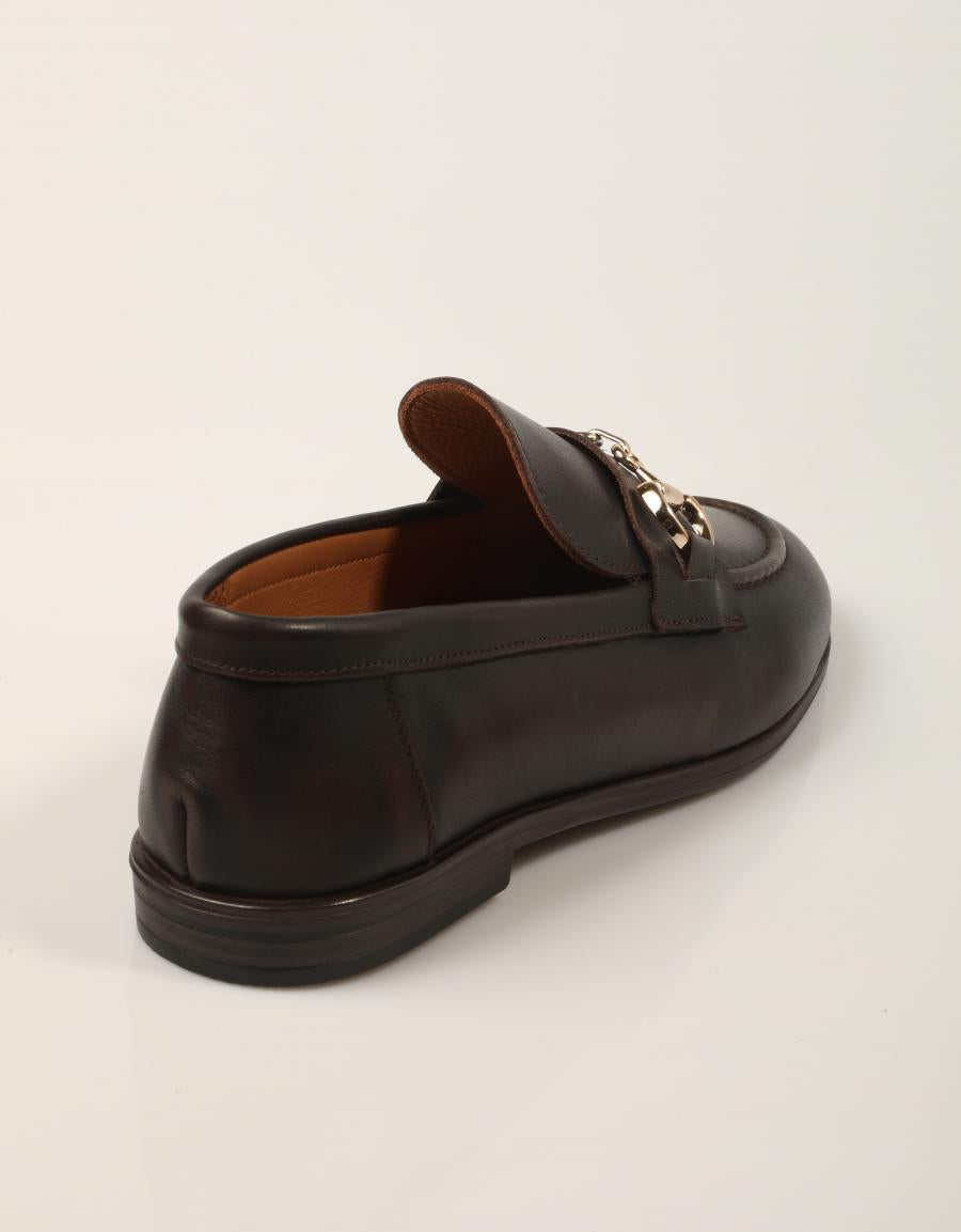 MOCASINES REBECCA HOPE MOCASIN ESTRIBO BROWN en color Marron