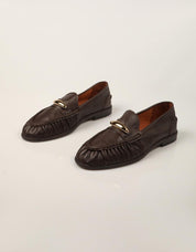 MOCASINES REBECCA HOPE MOCASIN CHAPA KAKAO en color Marron