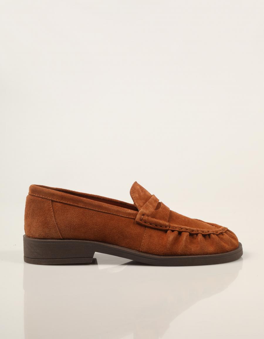 MOCASINES REBECCA HOPE MOCASIN COGNAC SUEDE en color Cuero