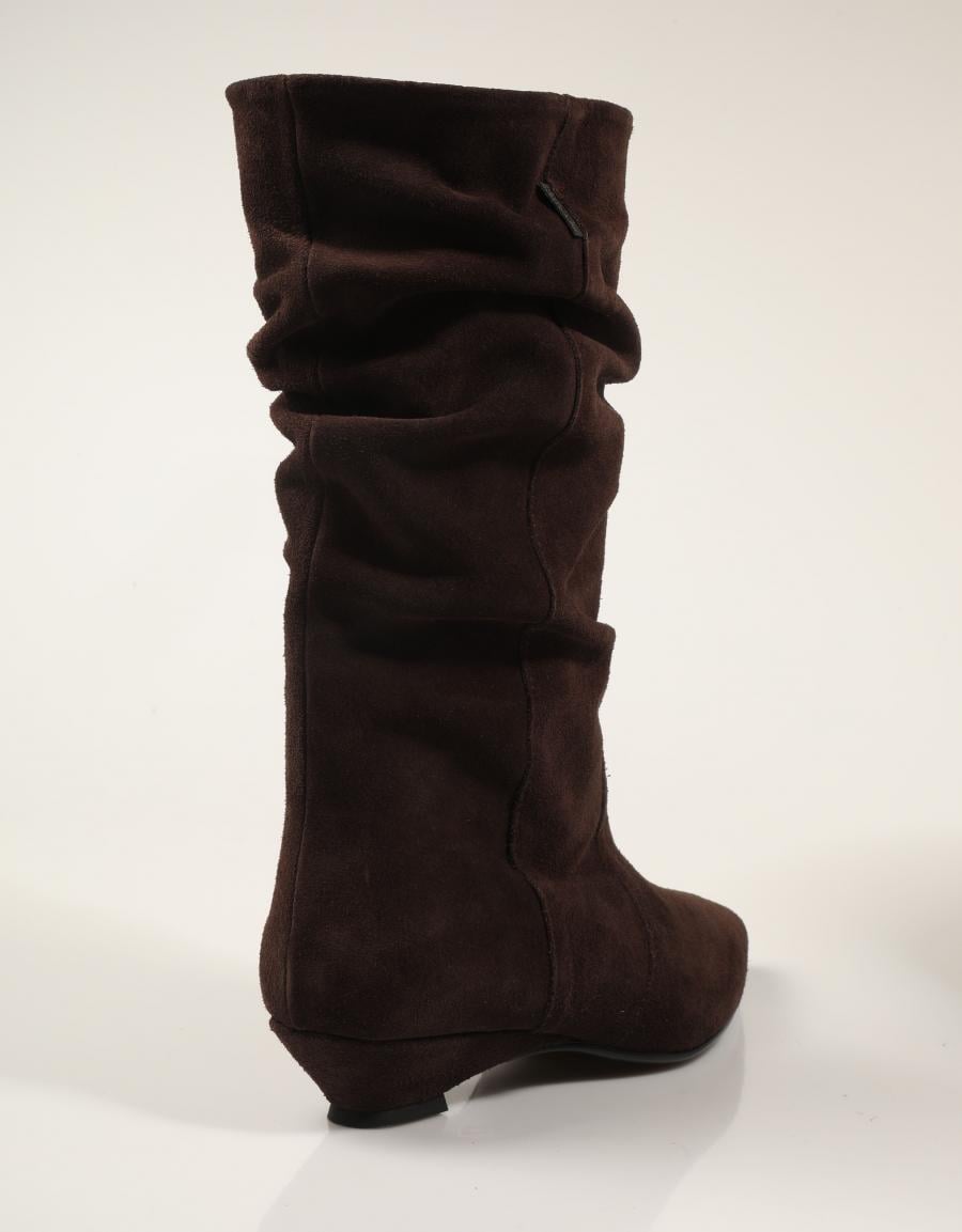 BOTAS GAIMO MARGARIA MARGARIT MOKA en color Cuero