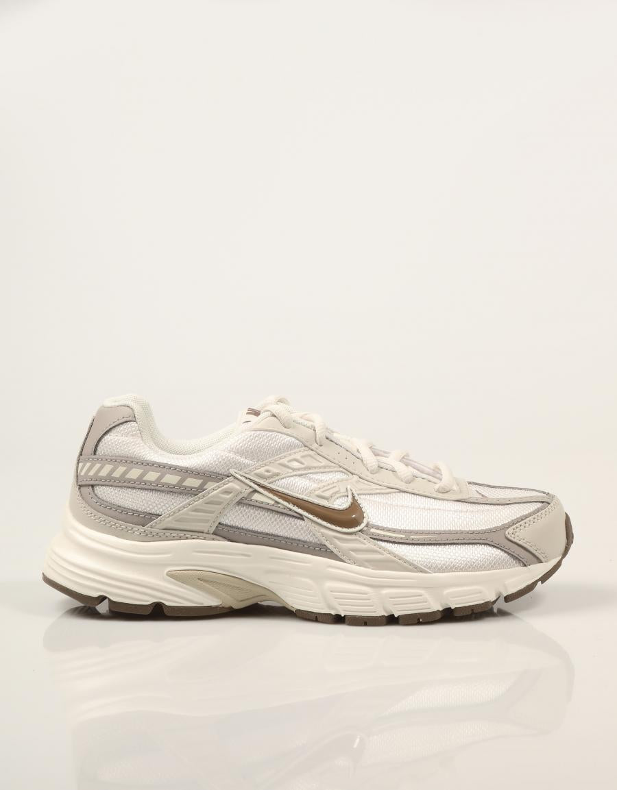 ZAPATILLAS NIKE INITIATOR BEIGE IB4339 en color Beige