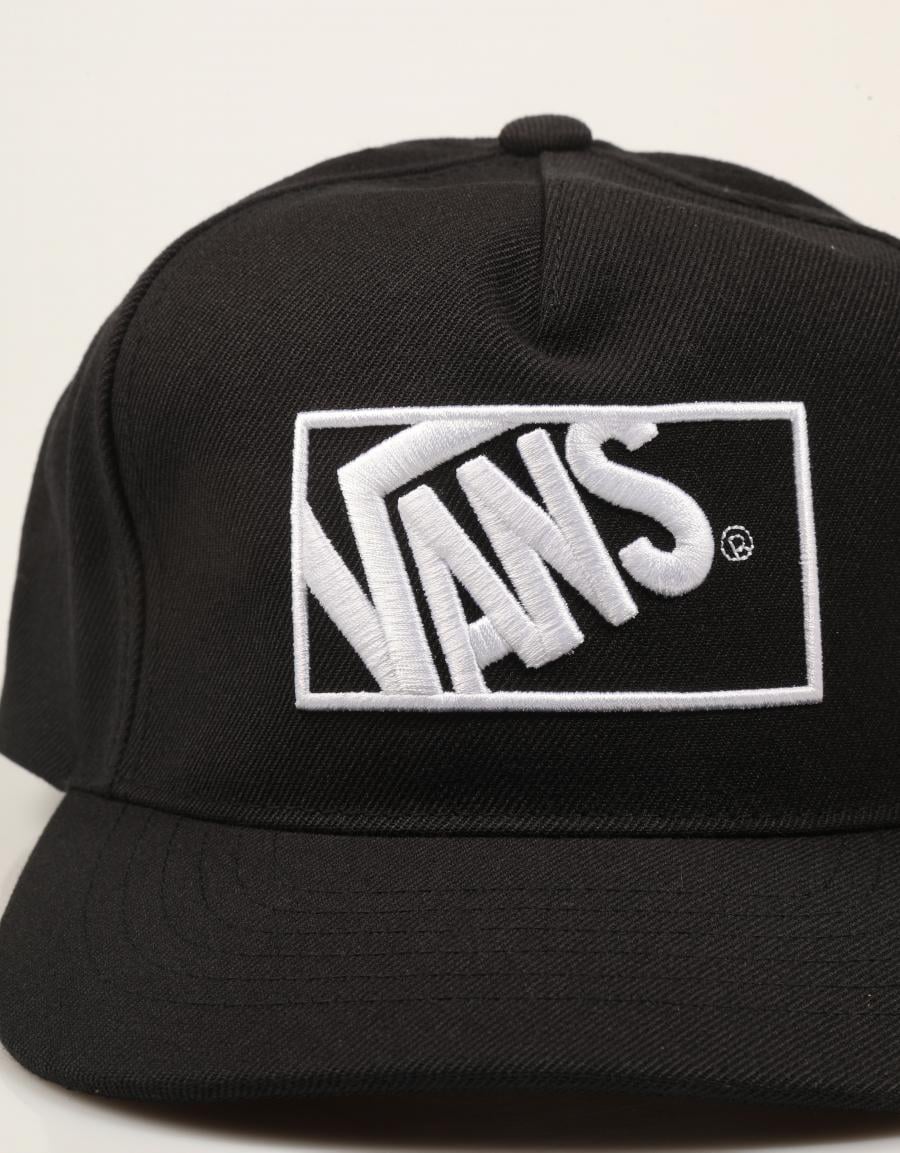 GORRA VANS FORMULA SNAPBACK BLACK VN000QAF en color Negro