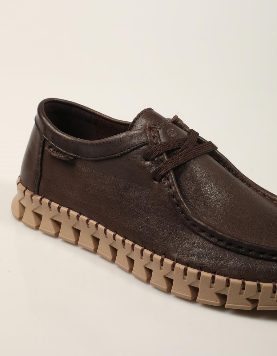 ZAPATOS SPORT CARMELA WALLABEE MARRÓN 164393 en color Marron