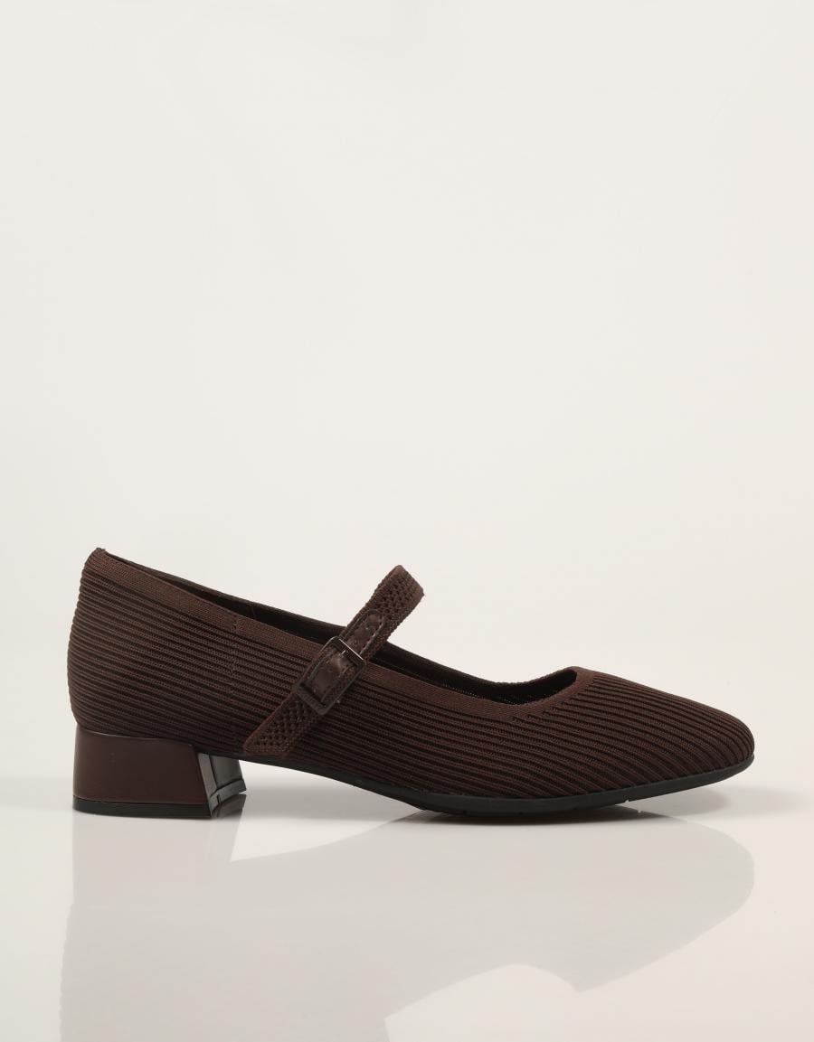 ZAPATOS CARMINA HILTON MARY JANE BROWN en color Marron