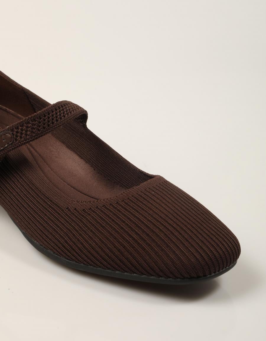 ZAPATOS CARMINA HILTON MARY JANE BROWN en color Marron
