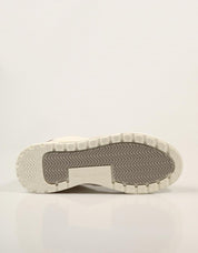 ZAPATILLAS LACOSTE SLAM BREAK BEIG en color Beige