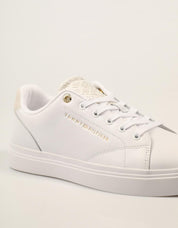 ZAPATILLAS TOMMY HILFIGER CUPSOLE WHITE FW0FW09606 en color Blanco