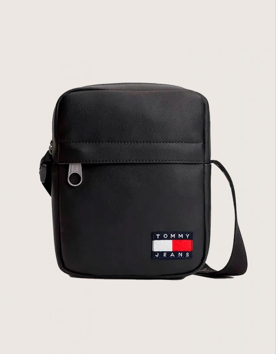 RIÑONERA TOMMY HILFIGER REPORTER BLACK AM0AM15026 en color Negro