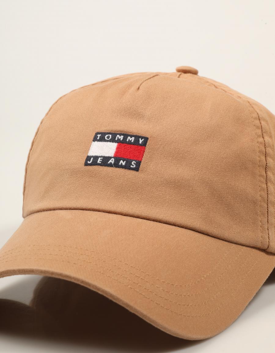GORRA TOMMY HILFIGER HERITAGE KHAKI AM0AM16991 en color Beige
