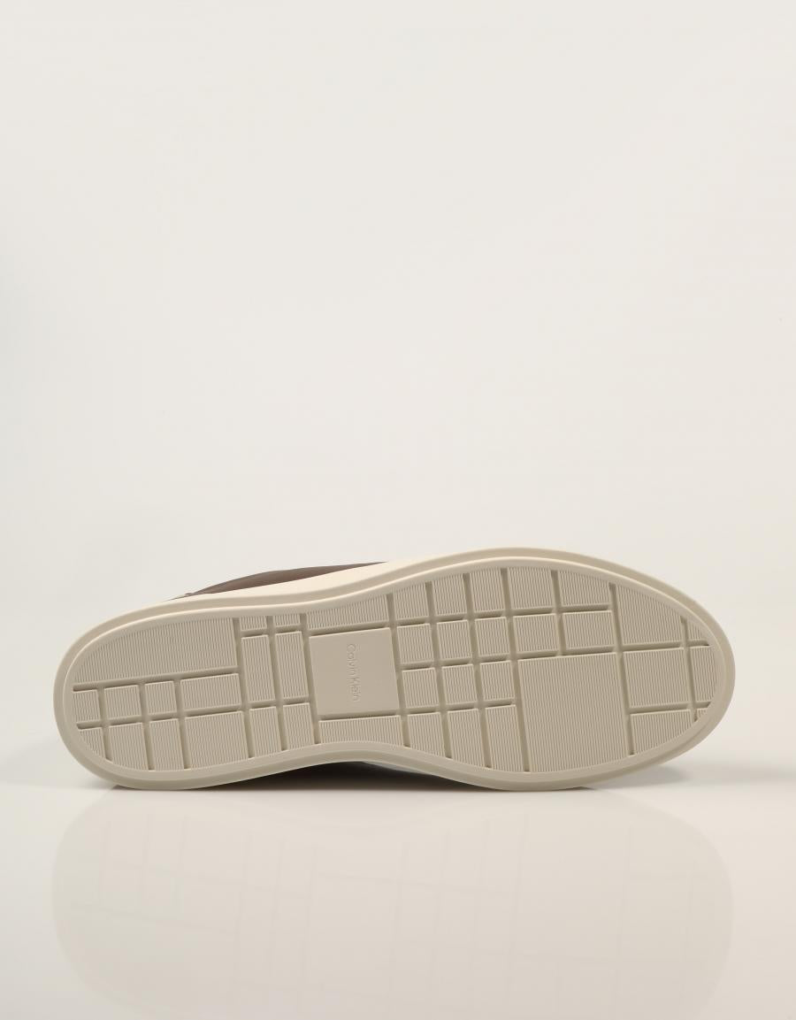 ZAPATILLAS CALVIN KLEIN CUPSOLE ROC.BROWN HM0HM02123 en color Marron