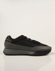 ZAPATILLAS CALVIN KLEIN TOOTHY BLACK HM0HM02390 en color Negro