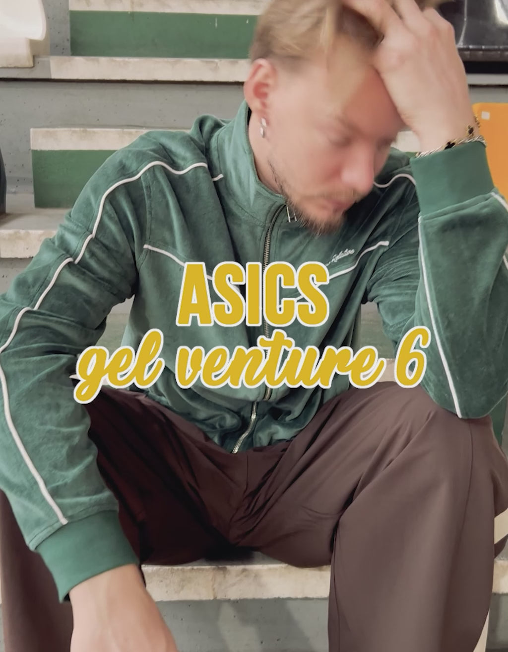 ZAPATILLAS ASICS GEL VENTURE 6 en color Kaki
