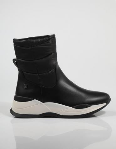 ANKLE BOOTS 140634