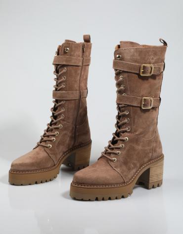 BOOTS 2434 11