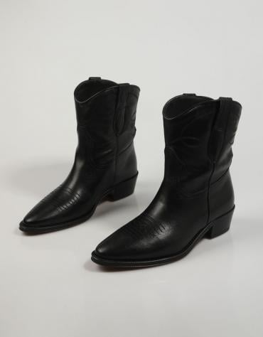 ANKLE BOOTS 2235 06