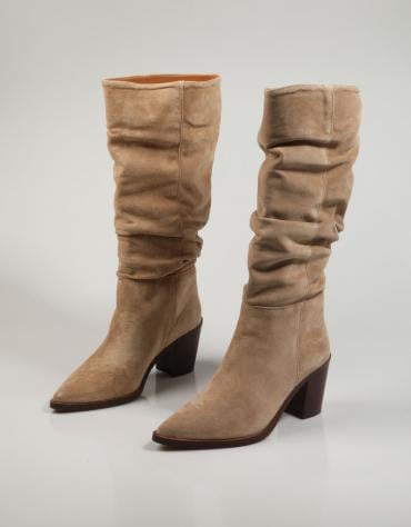 BOOTS 2573 11